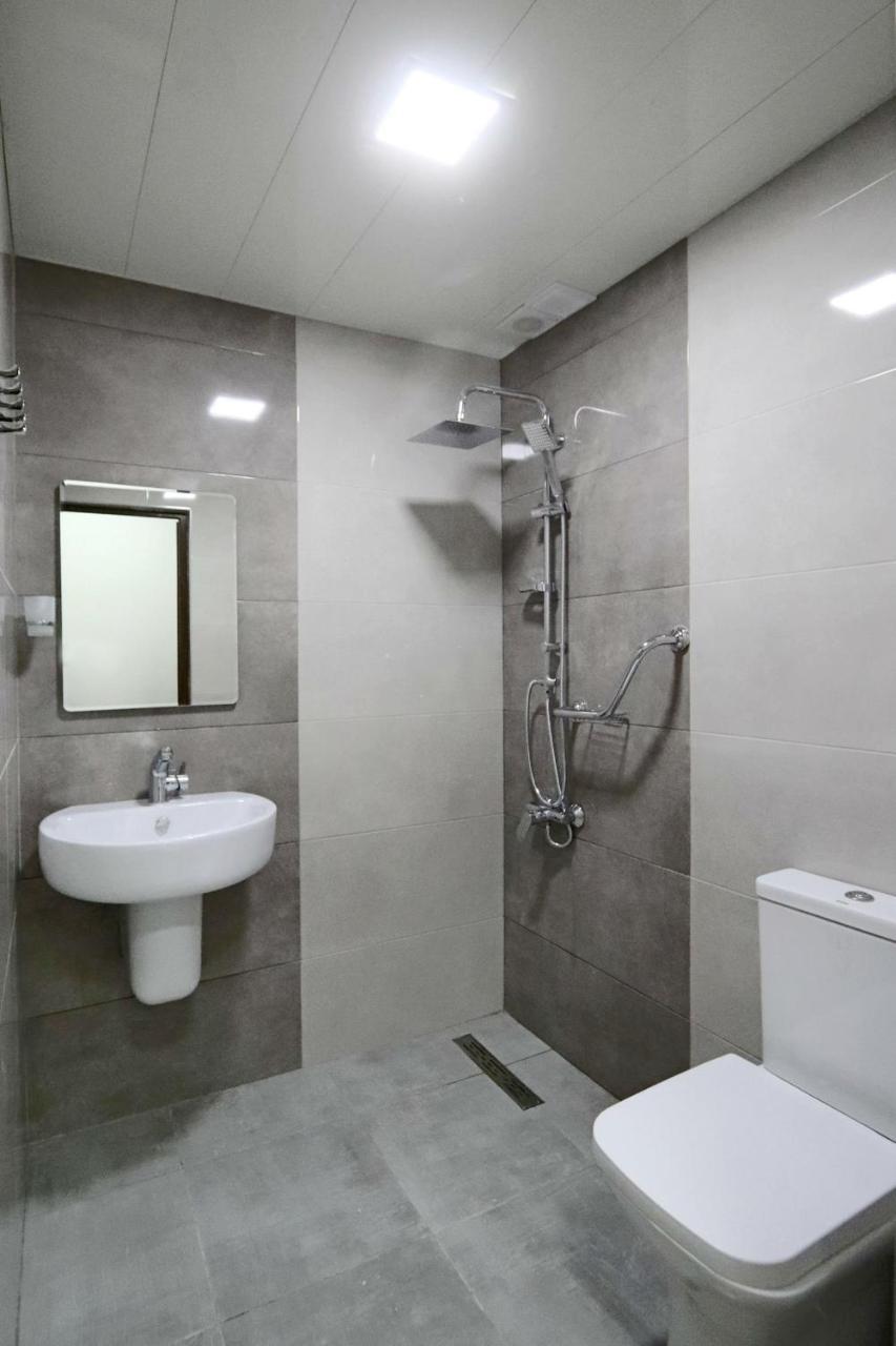 Appartment Lux, Komitas 26 Jerevan Eksteriør billede